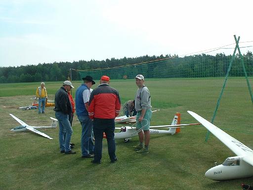 2003_0517_103452AA.JPG