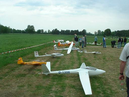 2003_0517_130856AA.JPG